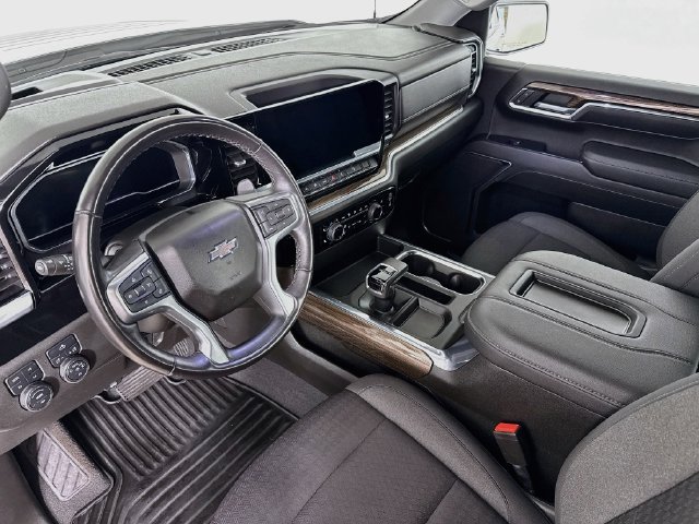 Used 2022 Chevrolet Silverado 1500 RST w/ Z71 Off-Road Package AWD/4WD image 14