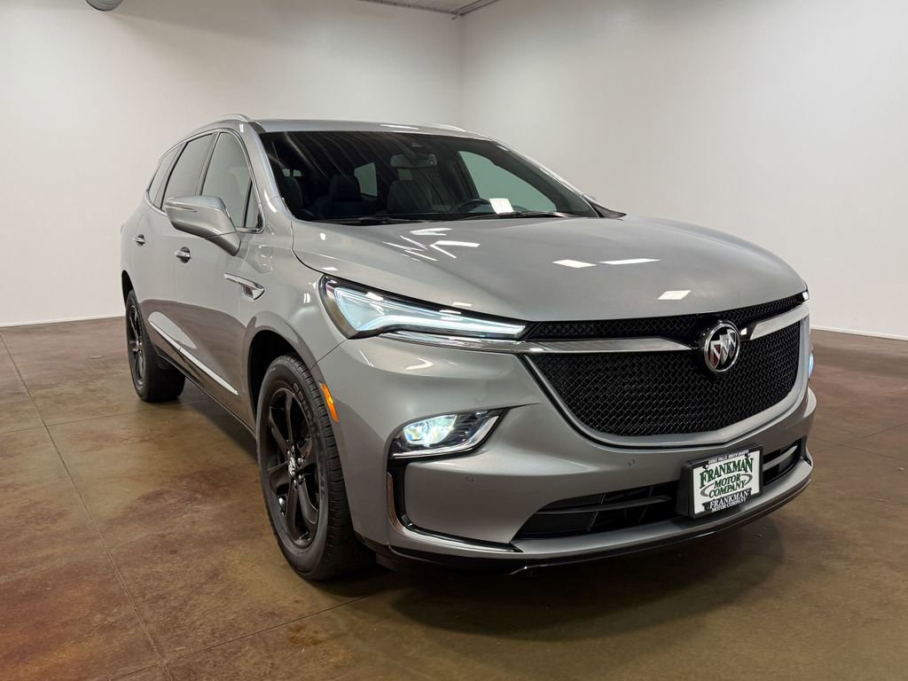Used 2023 Buick Enclave Essence w/ Experience Buick Package AWD/4WD image 30