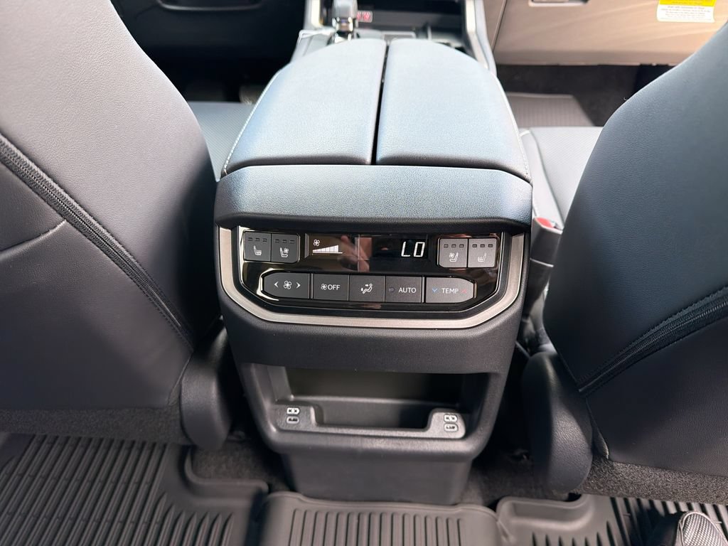 New 2026 Lexus TX 350 AWD image 18