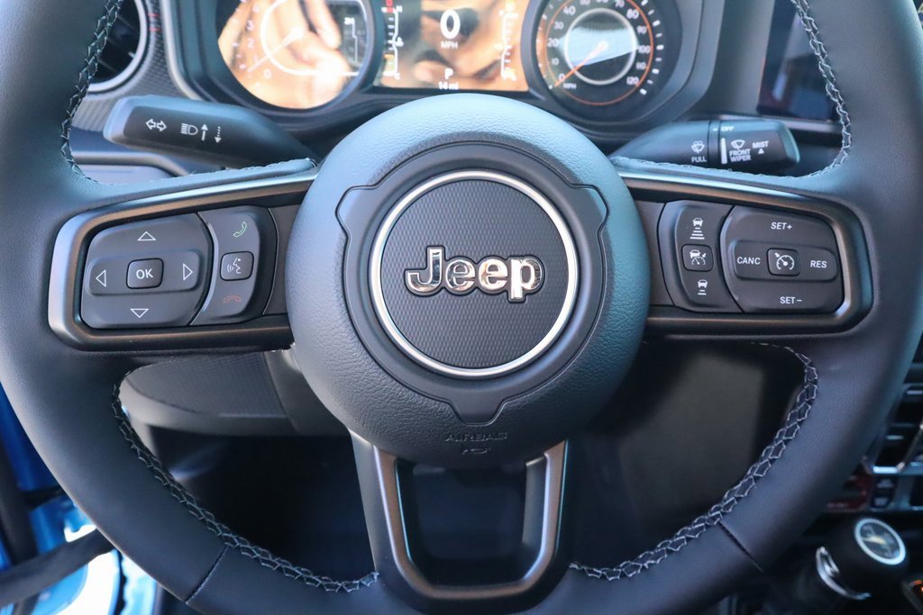 New 2025 Jeep Gladiator Rubicon image 3