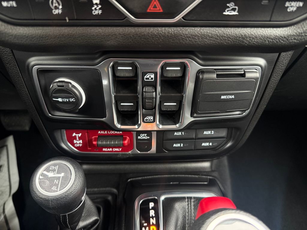 Used 2024 Jeep Wrangler Willys image 30