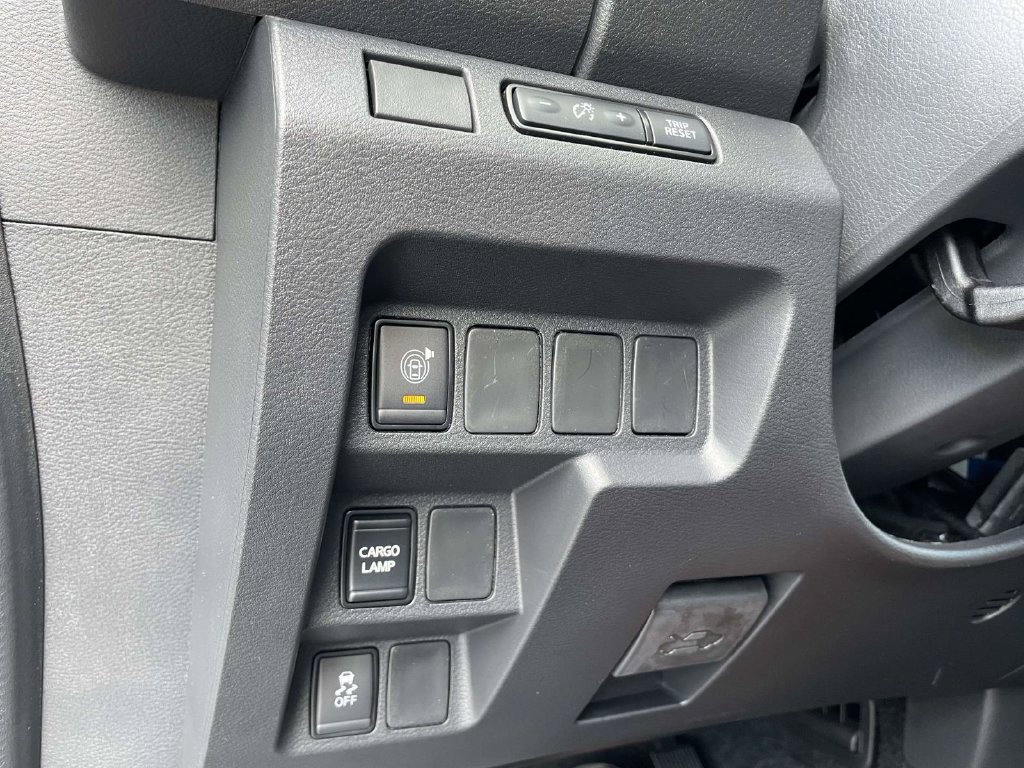 New 2027 Nissan Frontier S RWD image 18