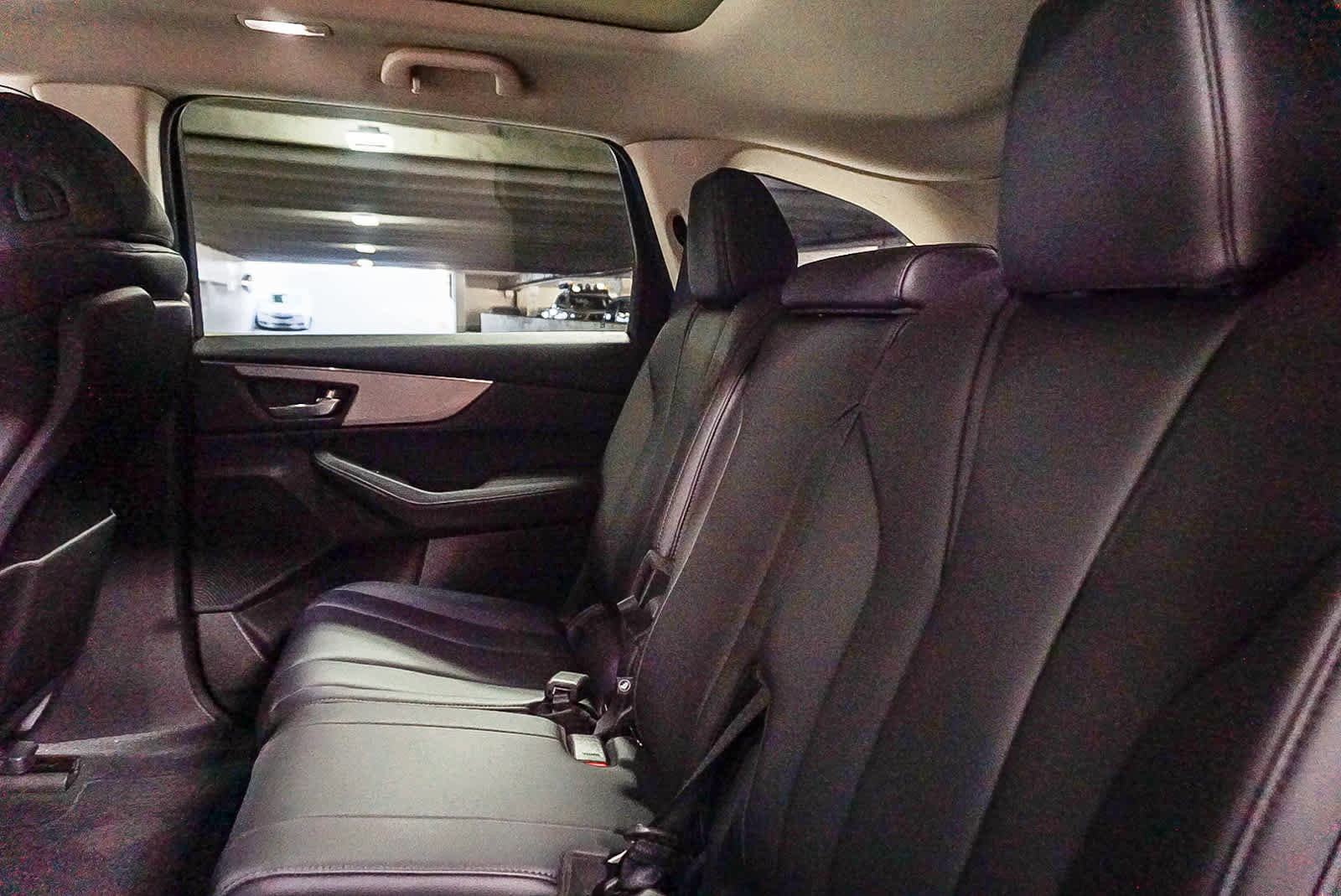 Used 2023 Acura MDX FWD image 19