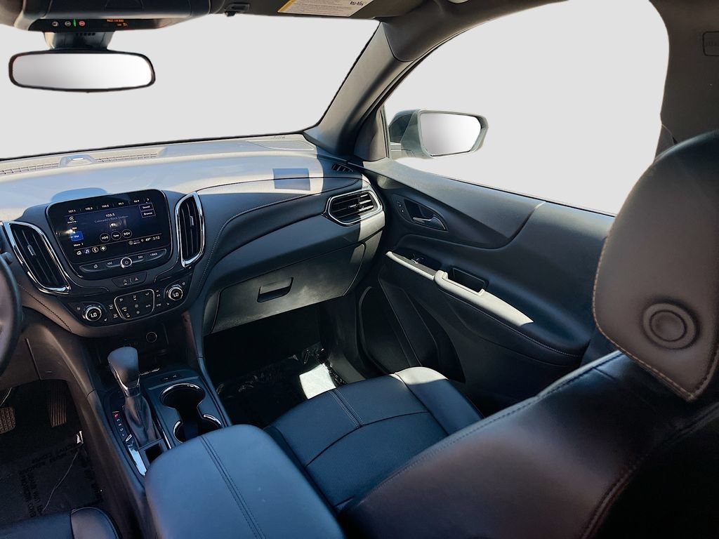 Used 2024 Chevrolet Equinox Premier AWD/4WD image 25