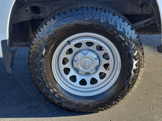 Used 2025 Chevrolet Silverado 1500 W/T w/ WT Value Package image 32