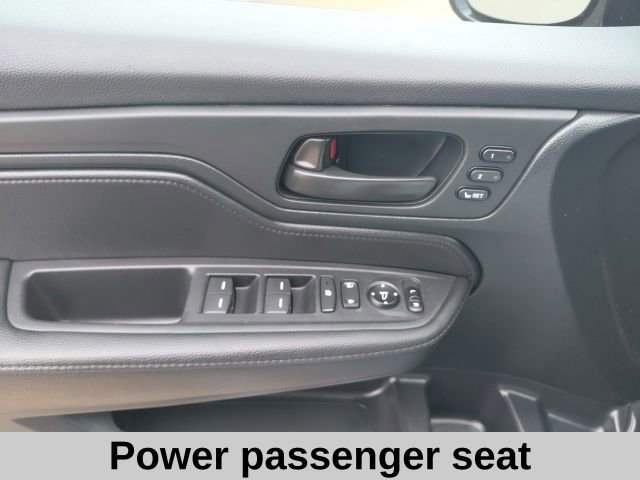 Used 2023 Honda Odyssey Sport image 15