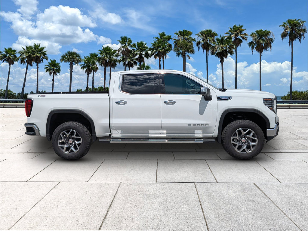 Used 2025 GMC Sierra 1500 SLT w/ SLT Premium Plus Package AWD/4WD image 11