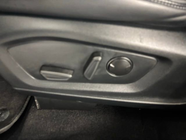 Used 2023 Ford Explorer XLT w/ Equipment Group 202A image 19