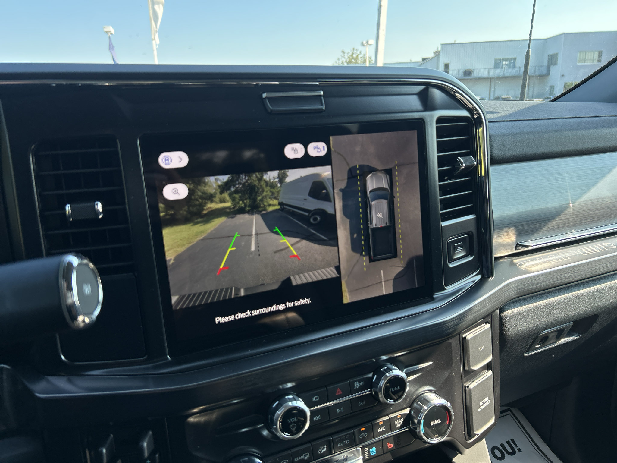 New 2027 Ford F250 Lariat AWD/4WD image 24