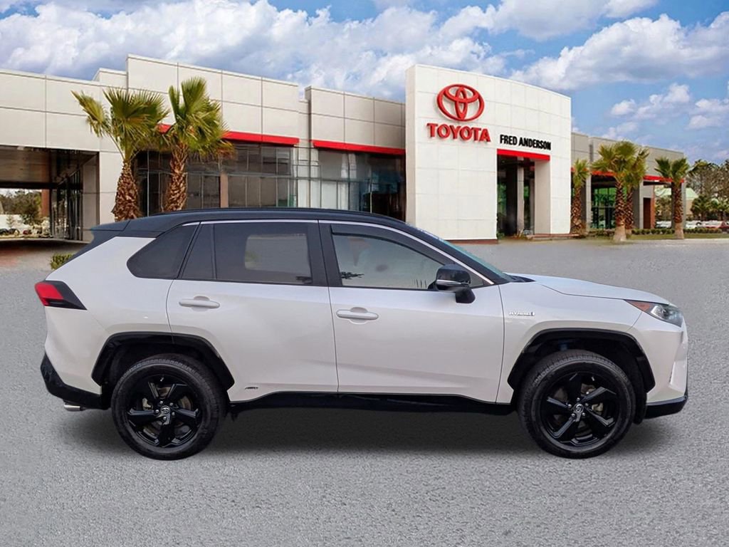 Used 2019 Toyota RAV4 XSE AWD/4WD image 4