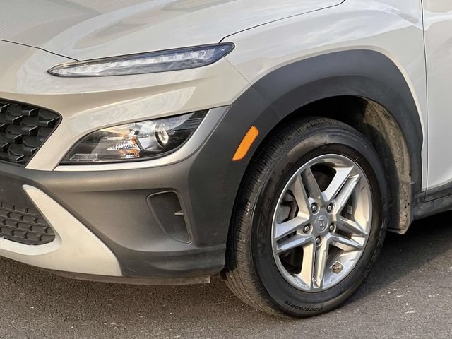 Used 2023 Hyundai Kona SE AWD/4WD image 8