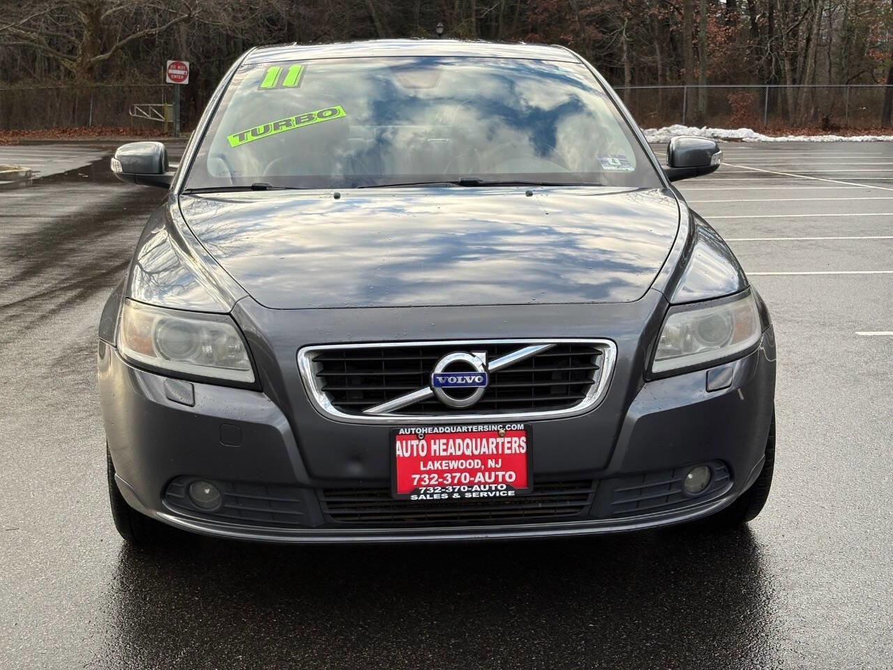 Used 2011 Volvo S40 T5 image 2
