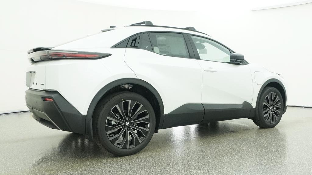 New 2026 Toyota C-HR AWD/4WD image 38