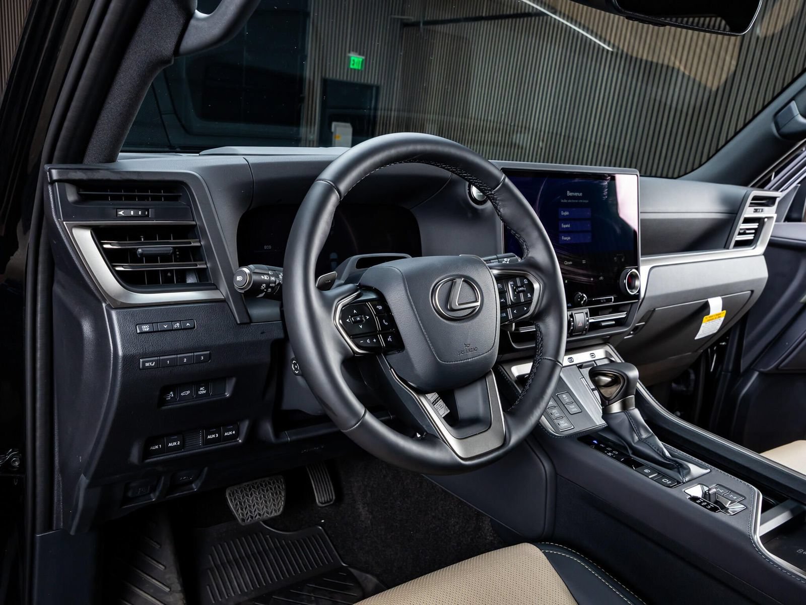Used 2026 Lexus GX 550 AWD/4WD image 19