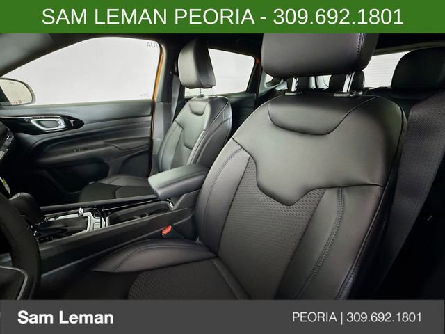 New 2026 Jeep Compass Latitude image 20