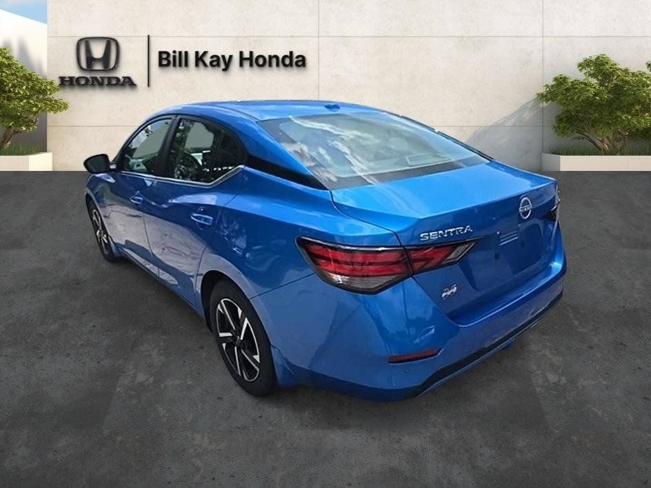 Used 2024 Nissan Sentra SV w/ All-Weather Package FWD image 3