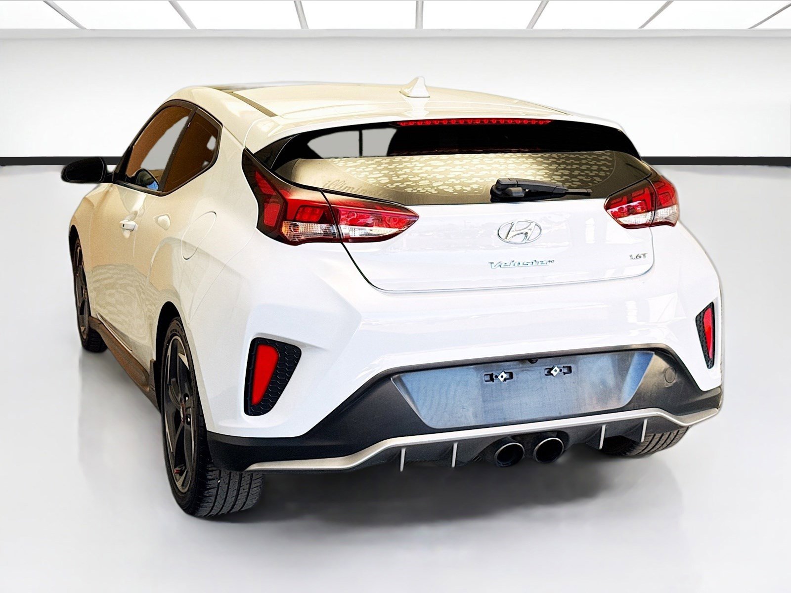 Used 2019 Hyundai Veloster Turbo image 6
