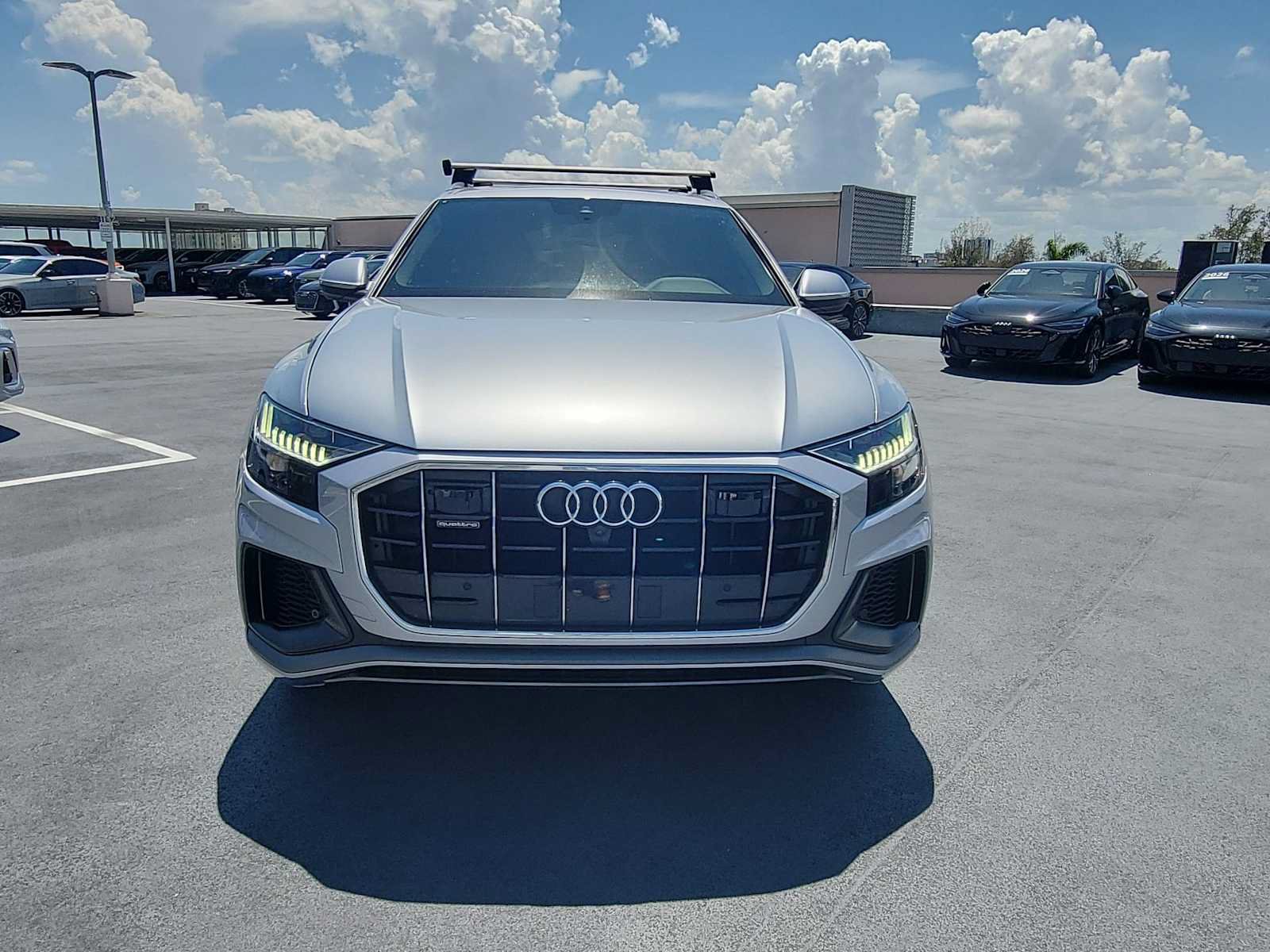 Used 2021 Audi Q8 Premium Plus w/ Premium Plus Package AWD/4WD image 9