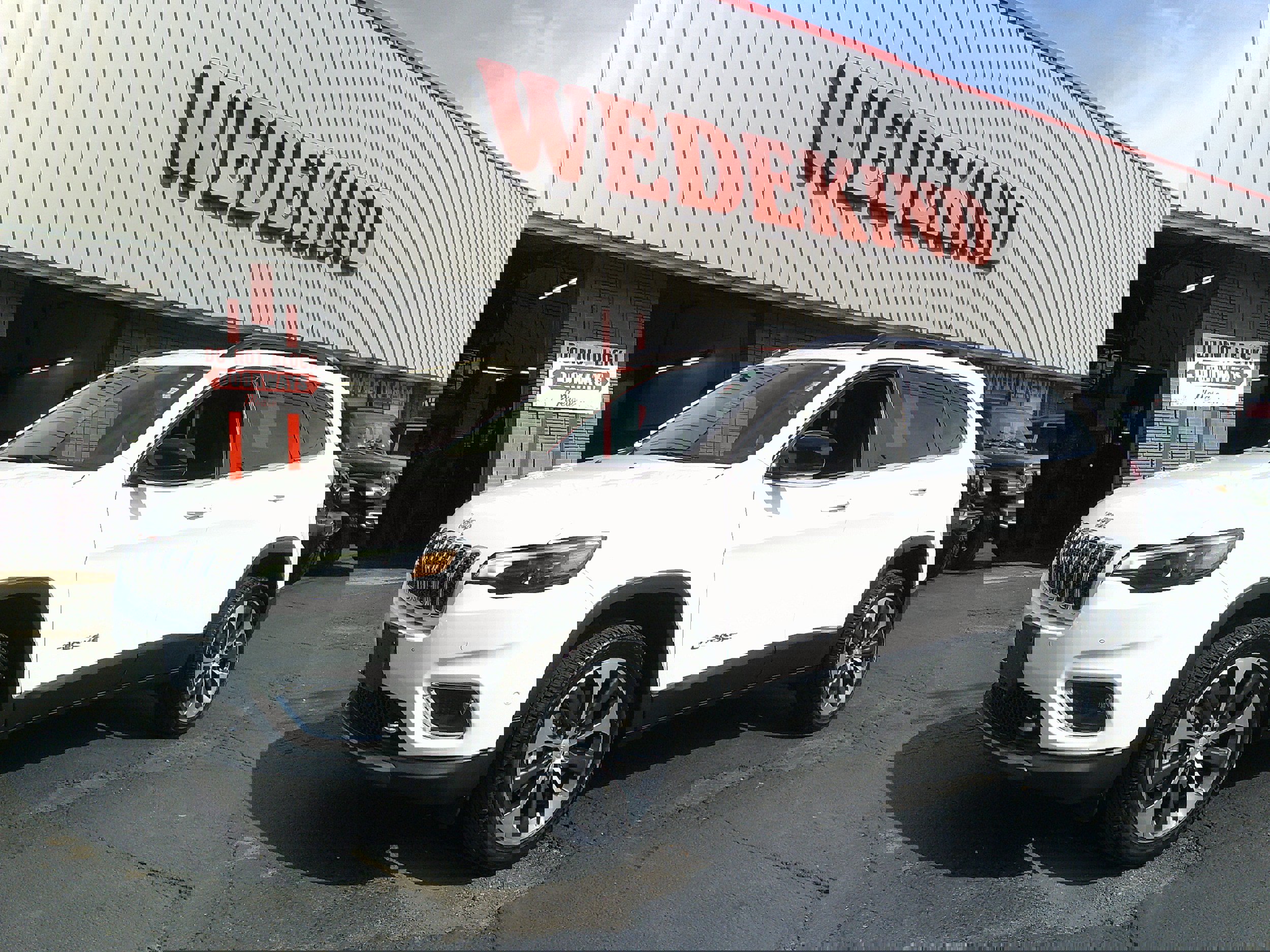 Used 2022 Jeep Cherokee Limited w/ Elite Package