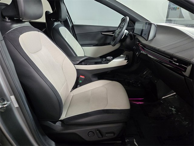 Used 2022 Kia EV6 GT-Line w/ GT-Line White Seat Package image 21