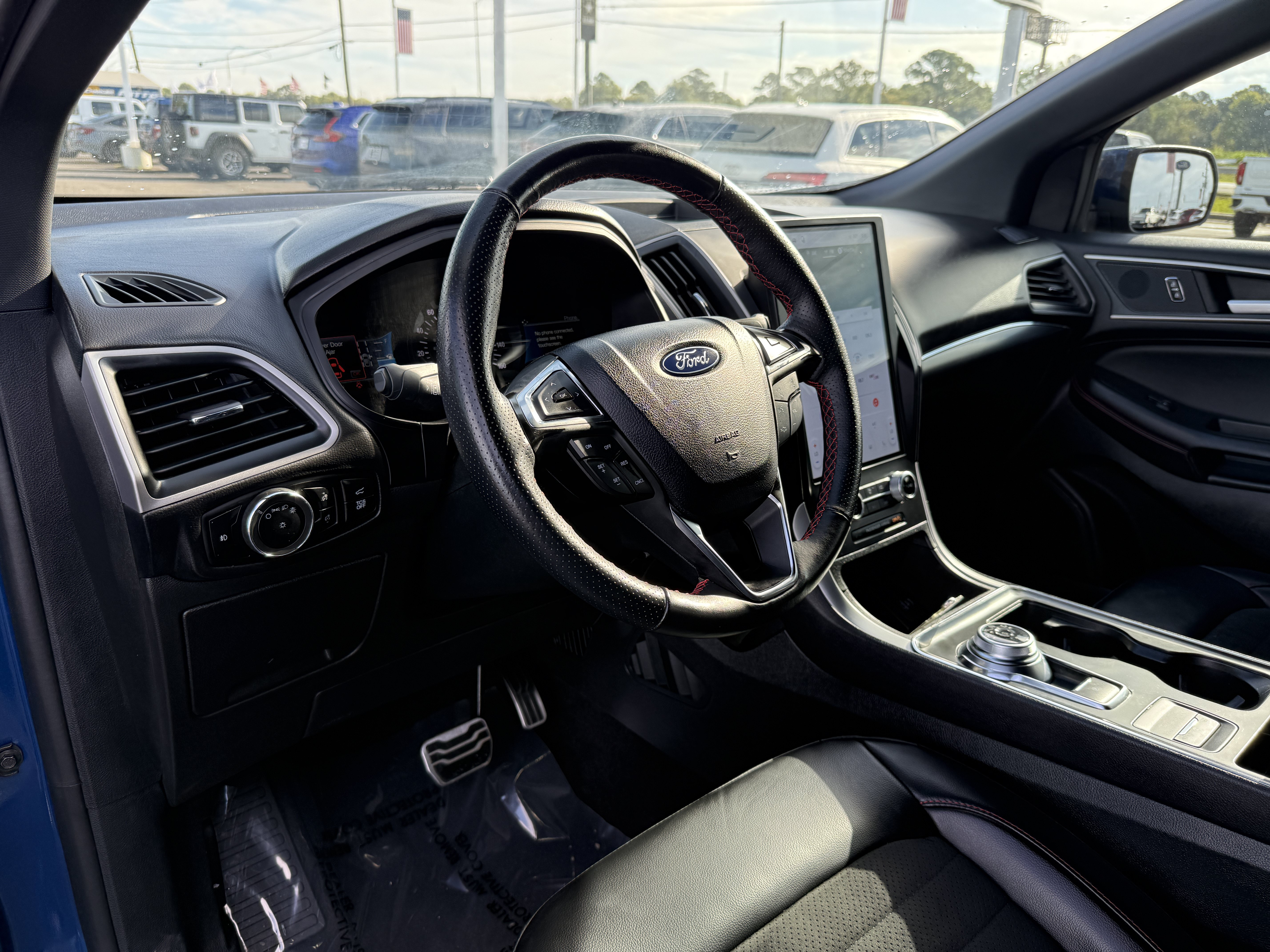 Used 2024 Ford Edge ST-Line AWD/4WD image 13