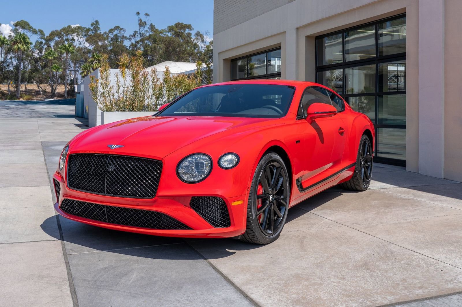 Used 2024 Bentley Continental GT image 24