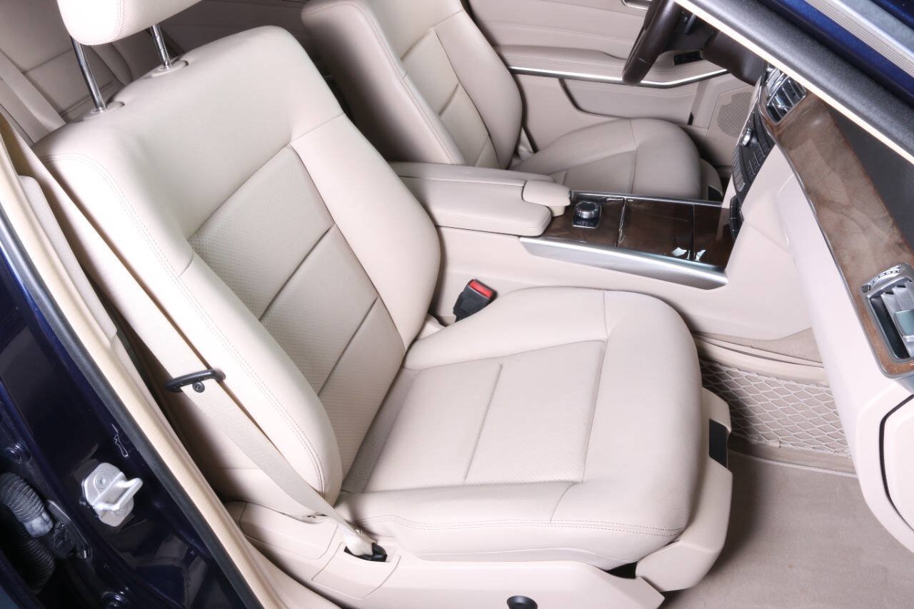 Used 2016 Mercedes-Benz E 350 Sedan image 40