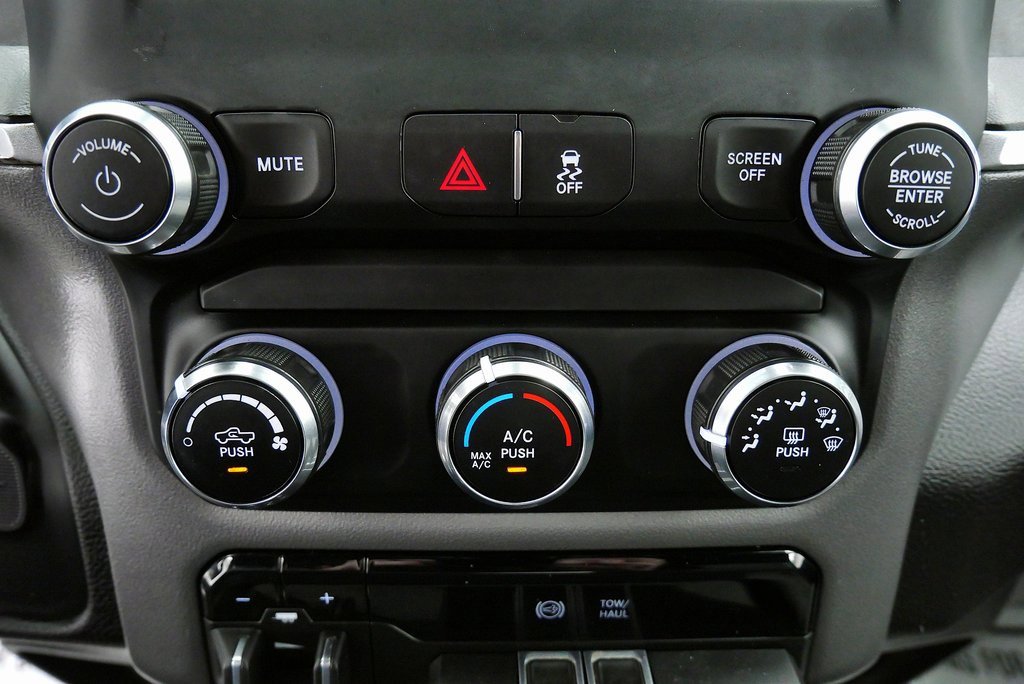 Used 2024 RAM 2500 Big Horn image 31