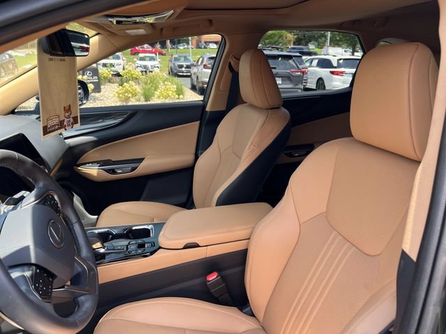 Certified 2026 Lexus NX 350 AWD w/ Accessory Package (Z1) image 9