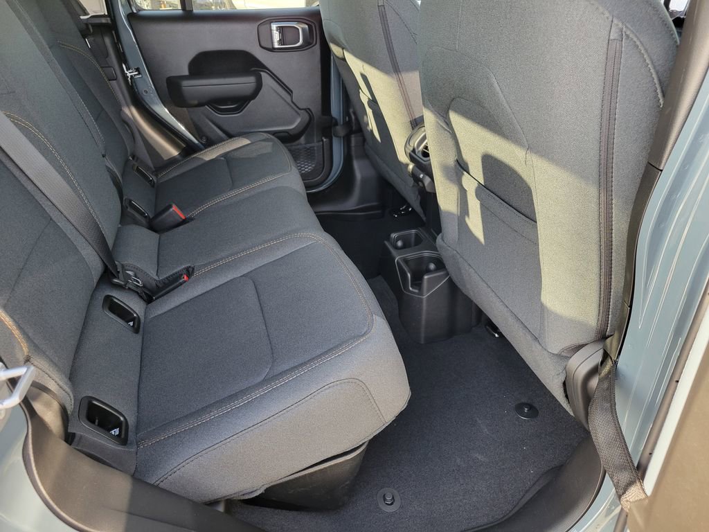 New 2026 Jeep Gladiator Sport image 16