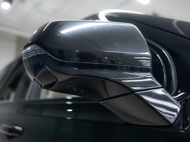 Used 2024 Cadillac Escalade Sport Platinum w/ Heavy-Duty Trailer Package image 9