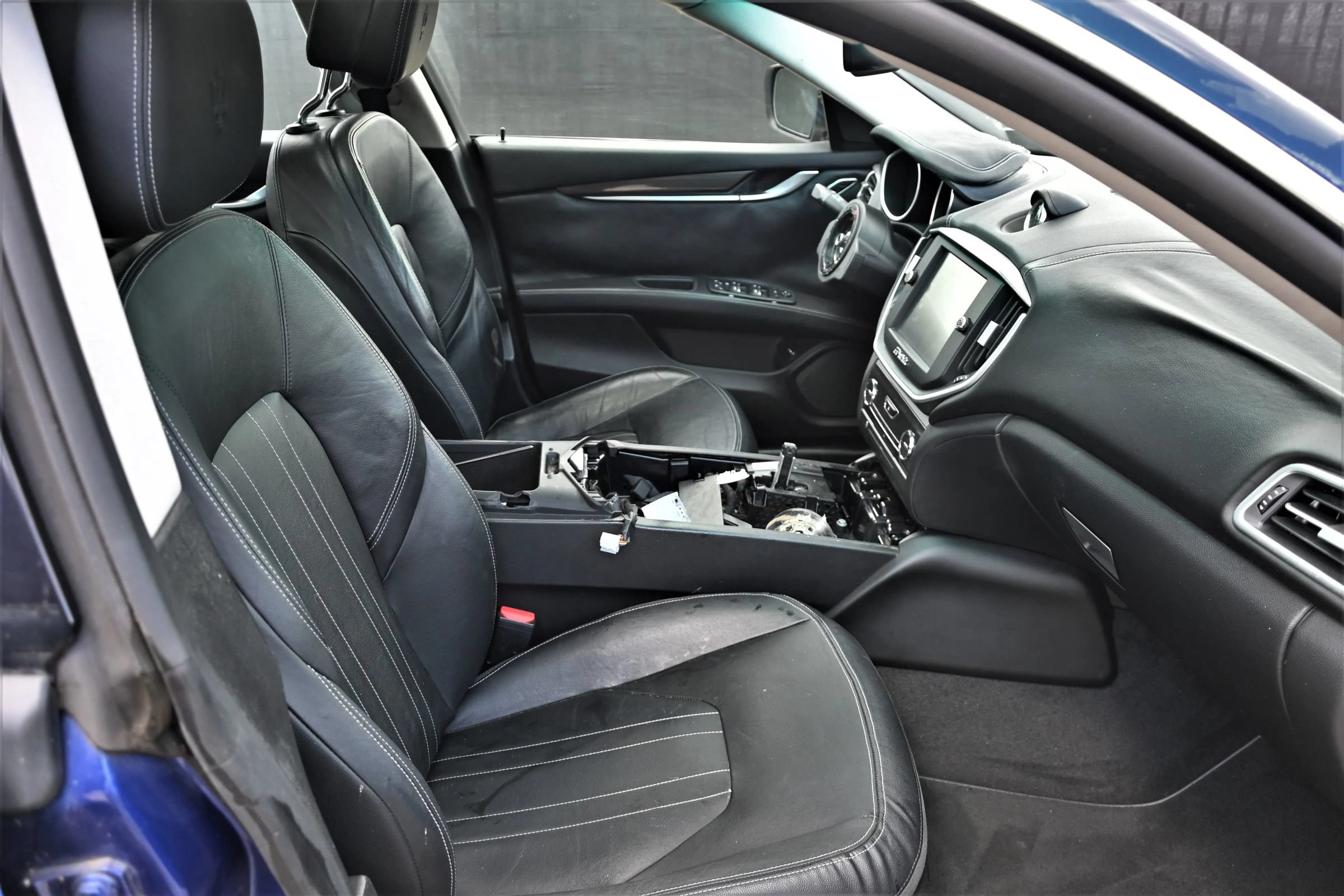 Used 2016 Maserati Ghibli RWD image 12