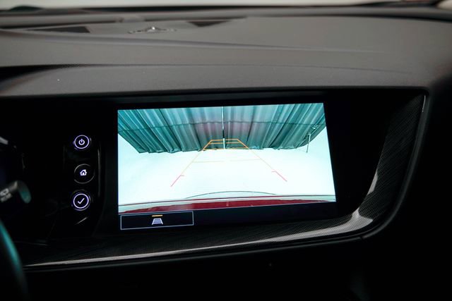 Used 2023 Buick Envision Essence image 28