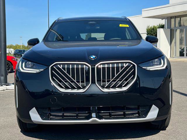 New 2026 BMW X3 xDrive30 w/ Premium Package image 2