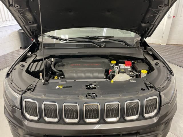 Used 2022 Jeep Compass Latitude AWD/4WD image 10