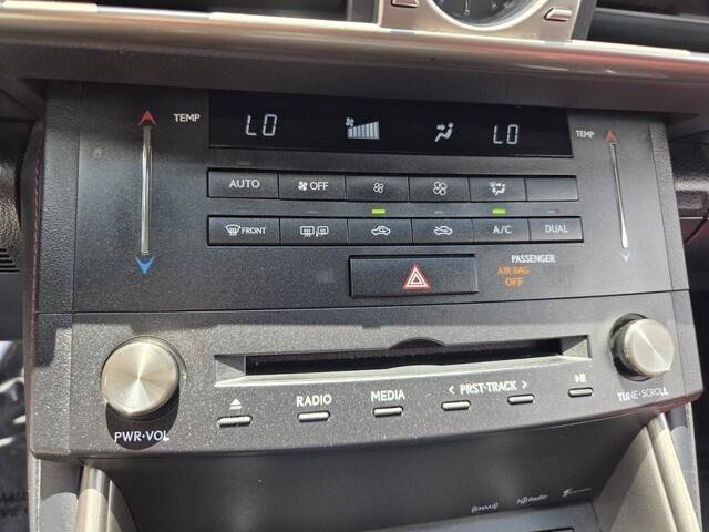 Used 2016 Lexus IS 200t w/ F Sport Package RWD image 9