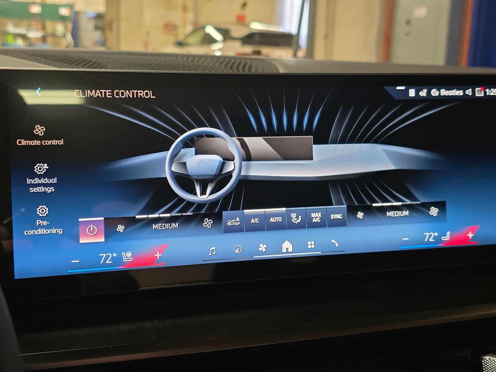 New 2026 BMW X7 xDrive40i w/ Executive Package image 34