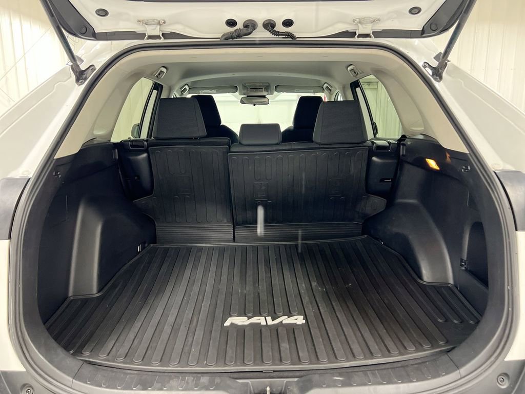 Used 2020 Toyota RAV4 LE w/ All Weather Liner Package image 23