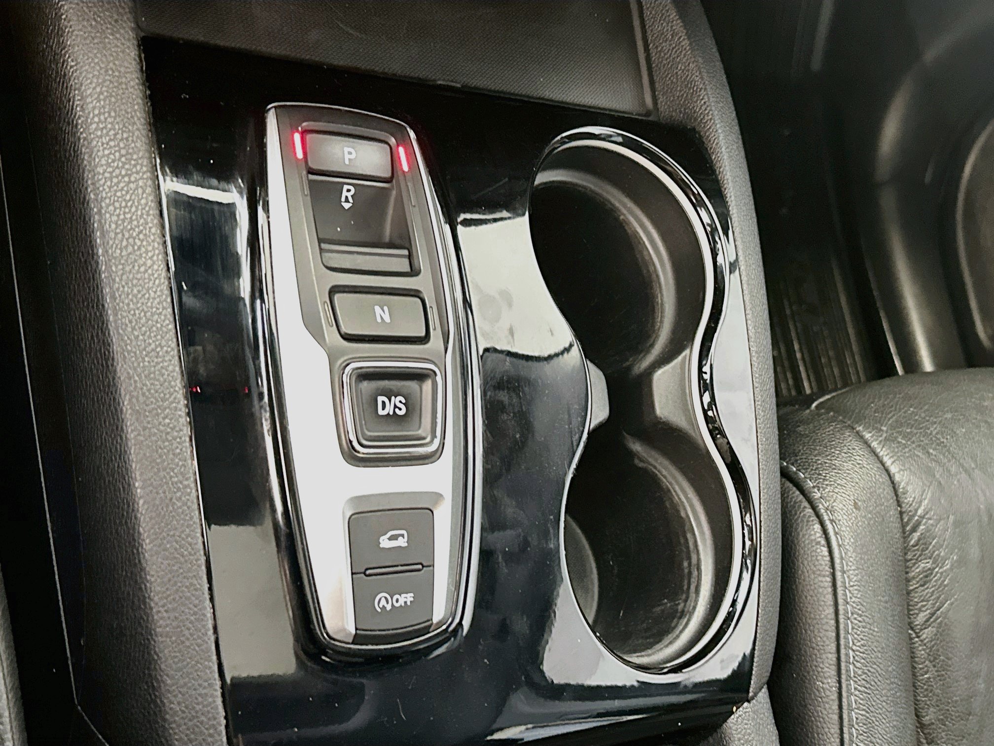 Used 2020 Honda Pilot Touring image 25
