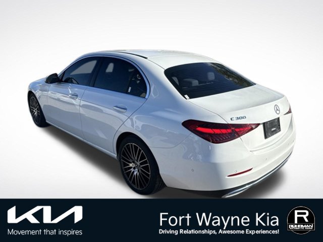 Used 2022 Mercedes-Benz C 300 4MATIC Sedan image 3