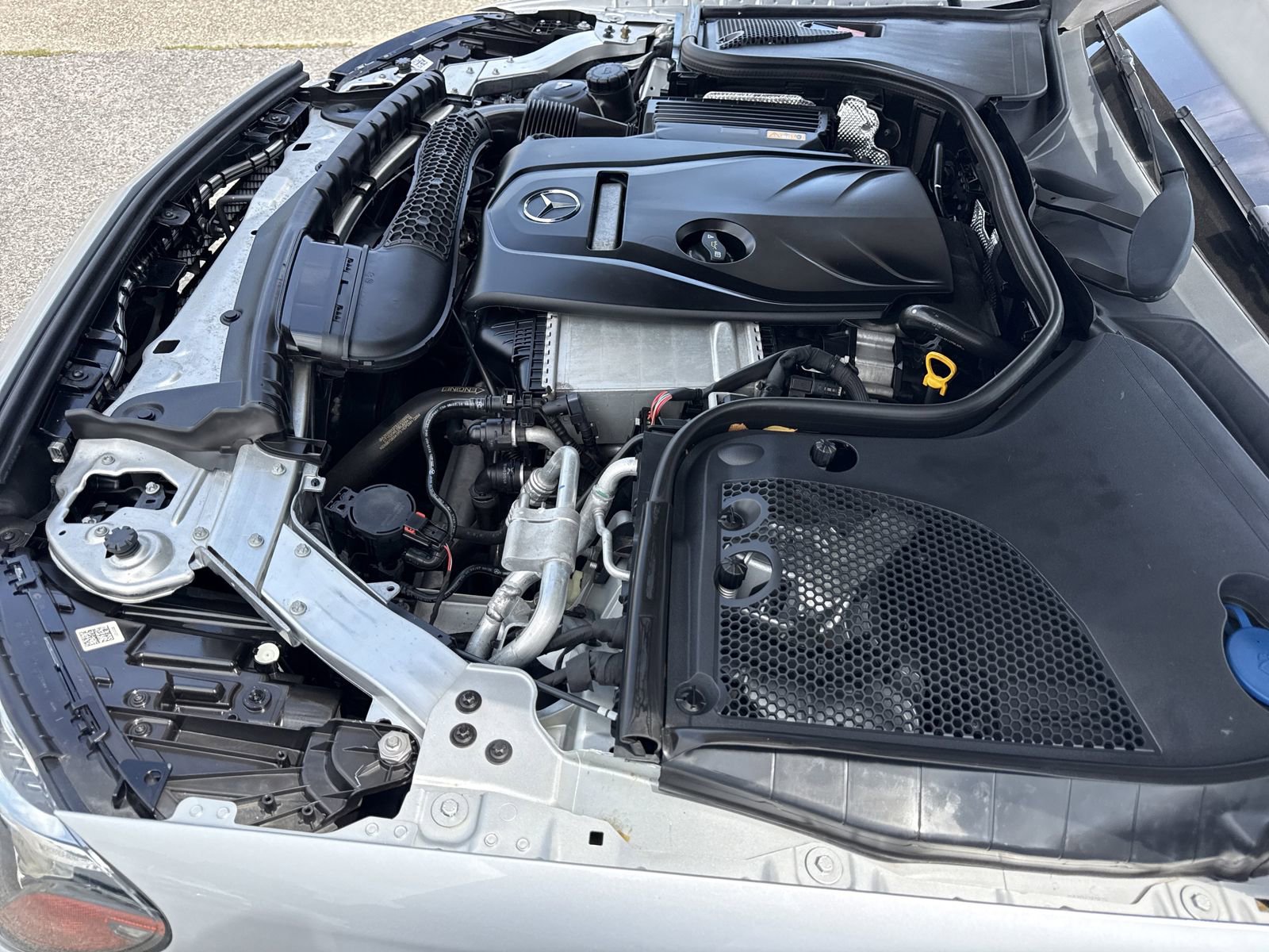 Used 2017 Mercedes-Benz E 300 4MATIC image 40