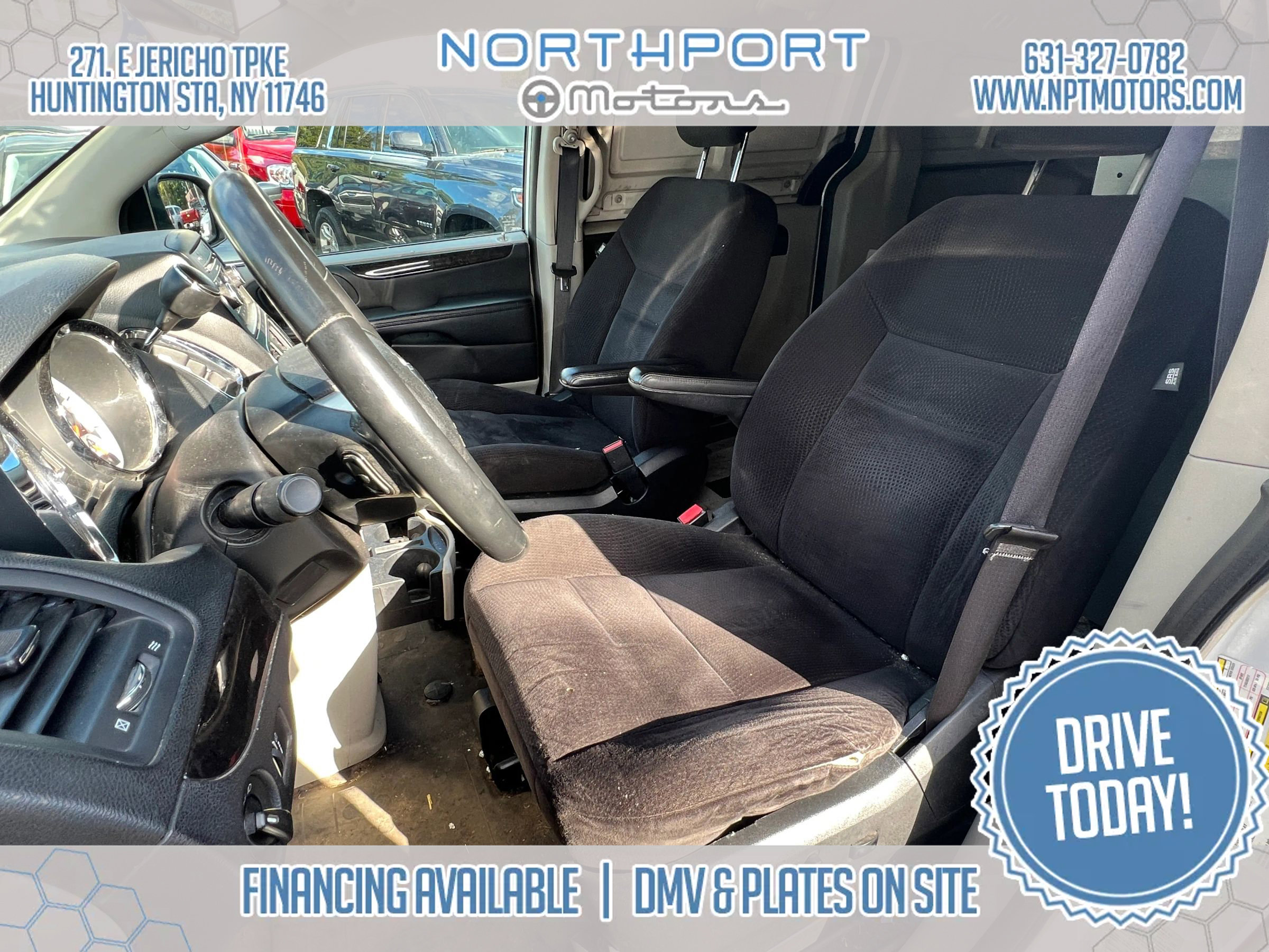 Used 2014 RAM C/V Tradesman w/ UConnect Hands-Free Group image 10