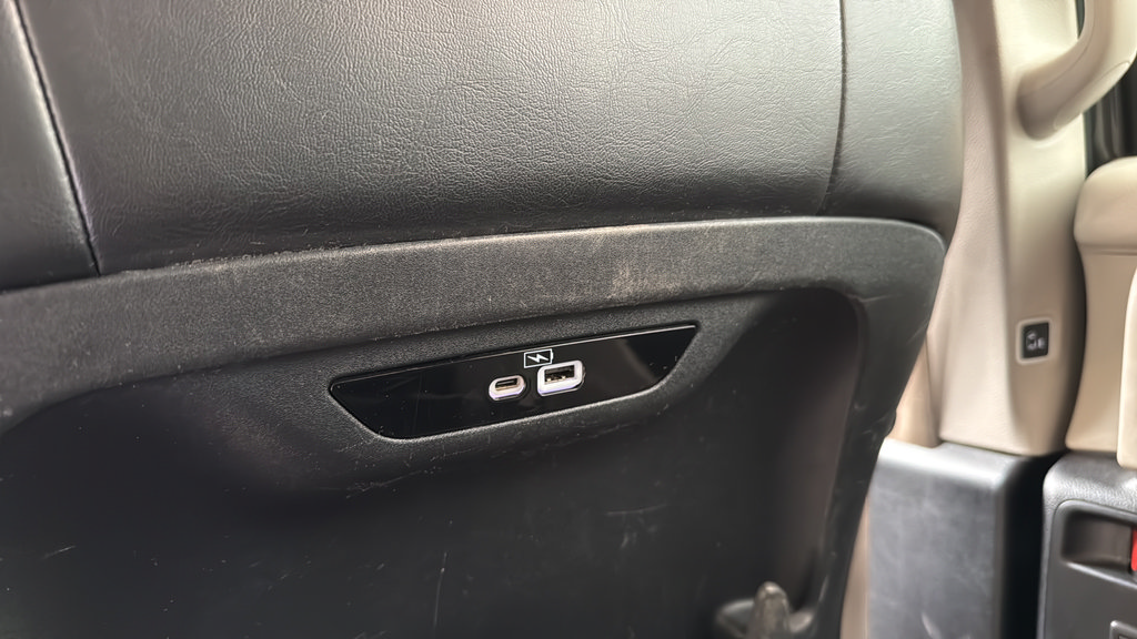 Used 2022 Chrysler Pacifica Limited FWD image 16