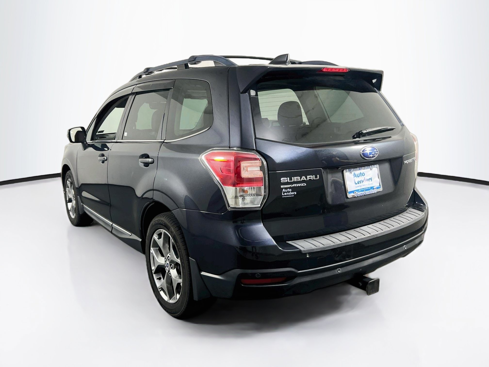 Used 2018 Subaru Forester 2.5i Touring w/ Popular Package #2 AWD/4WD image 7