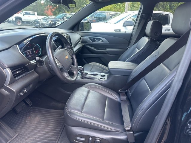 Used 2022 Chevrolet Traverse LT image 5