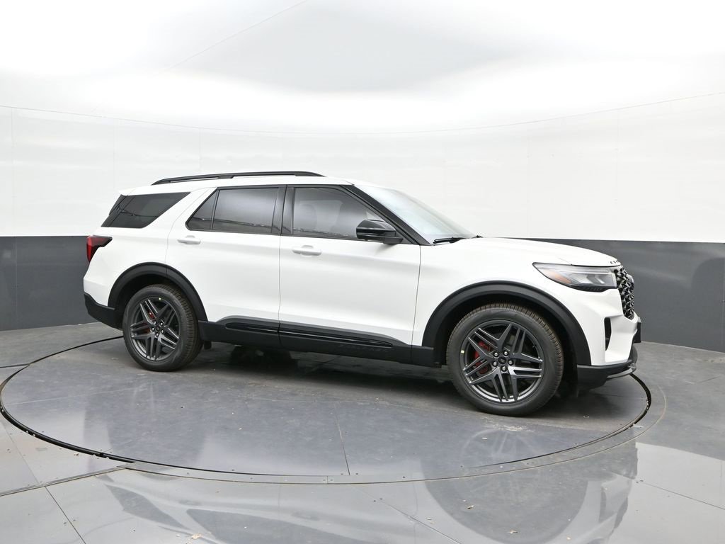 New 2026 Ford Explorer ST w/ Sun And Sound Package image 17