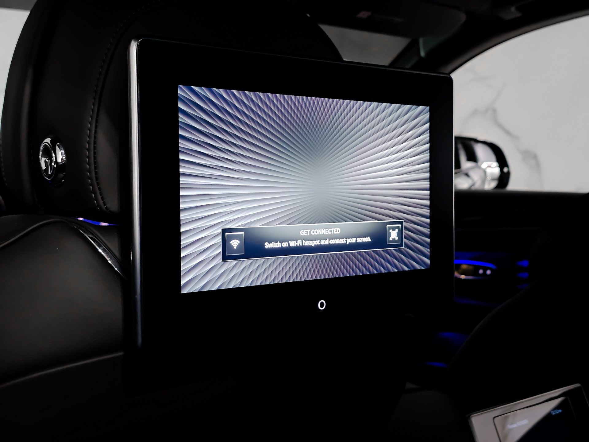 Used 2023 Bentley Bentayga Extended Wheelbase image 45