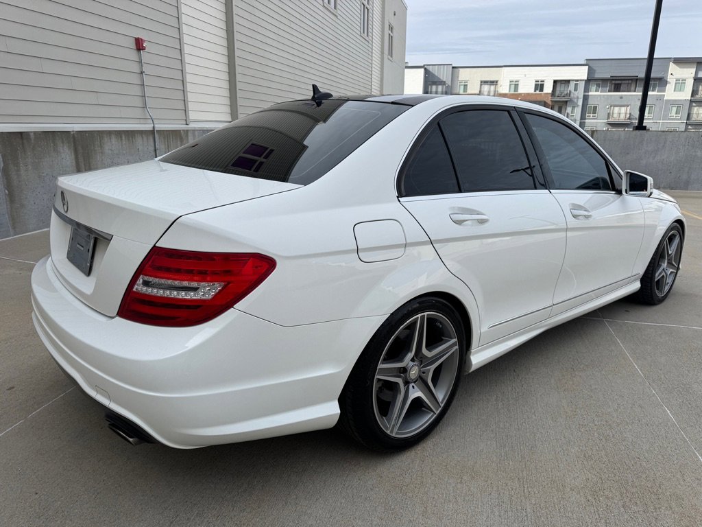 Used 2013 Mercedes-Benz C 350 Sport image 3