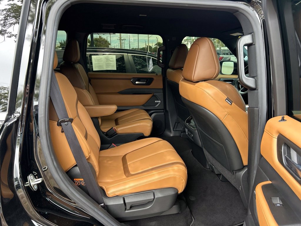 Used 2025 Nissan Armada SL w/ Captain's Chari Seat Package RWD image 45