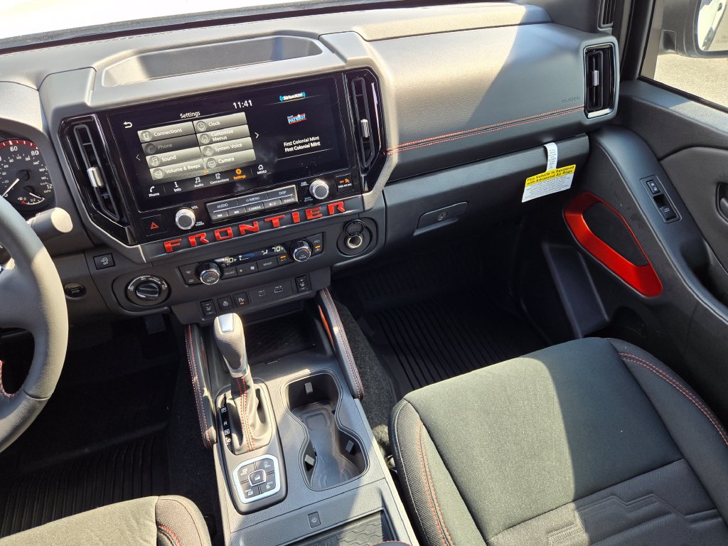 New 2027 Nissan Frontier PRO-4X w/ Pro Convenience Package AWD/4WD image 12